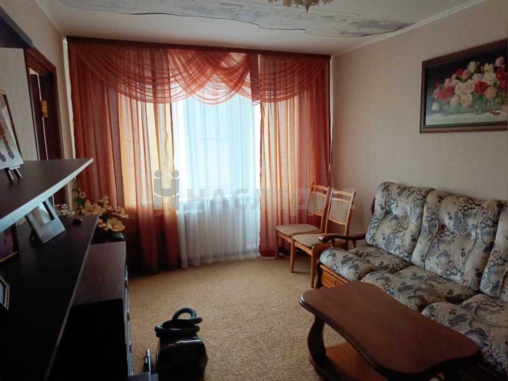 3-комнатная квартира, 53.3 м2 3/5 этаж, ЮЗР-3, пер. Дзержинского - фото 1