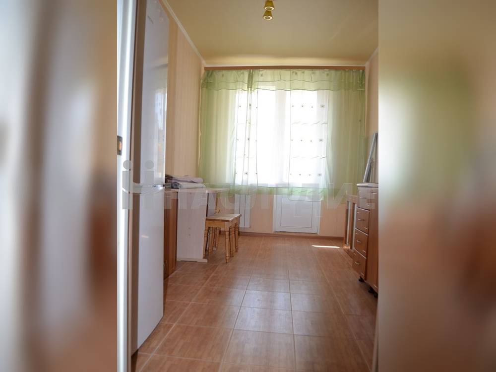 1-комнатная квартира, 38 м2 3/3 этаж, В-4, ул. Гагарина - фото 5