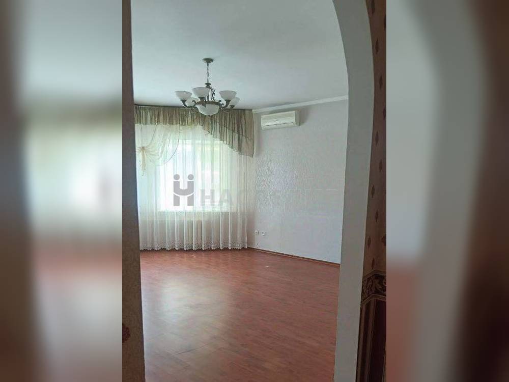 2-комнатная квартира, 82.5 м2 4/5 этаж, В-П, ул. Гагарина - фото 2