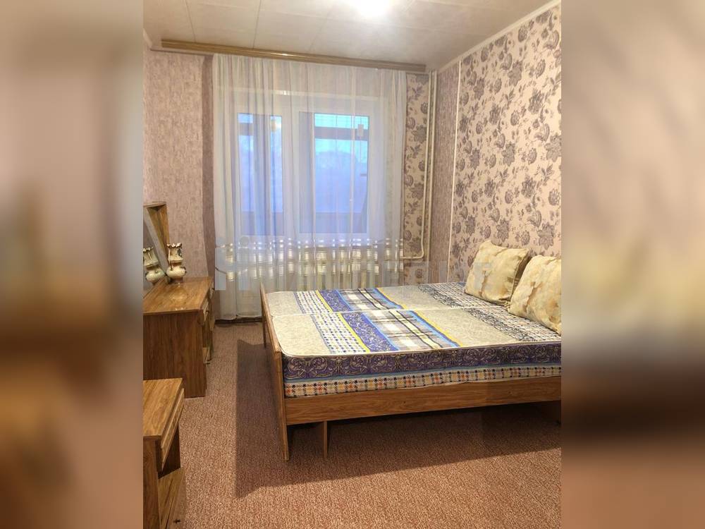 3-комнатная квартира, 68 м2 3/9 этаж, В-12, ул. Черникова - фото 1