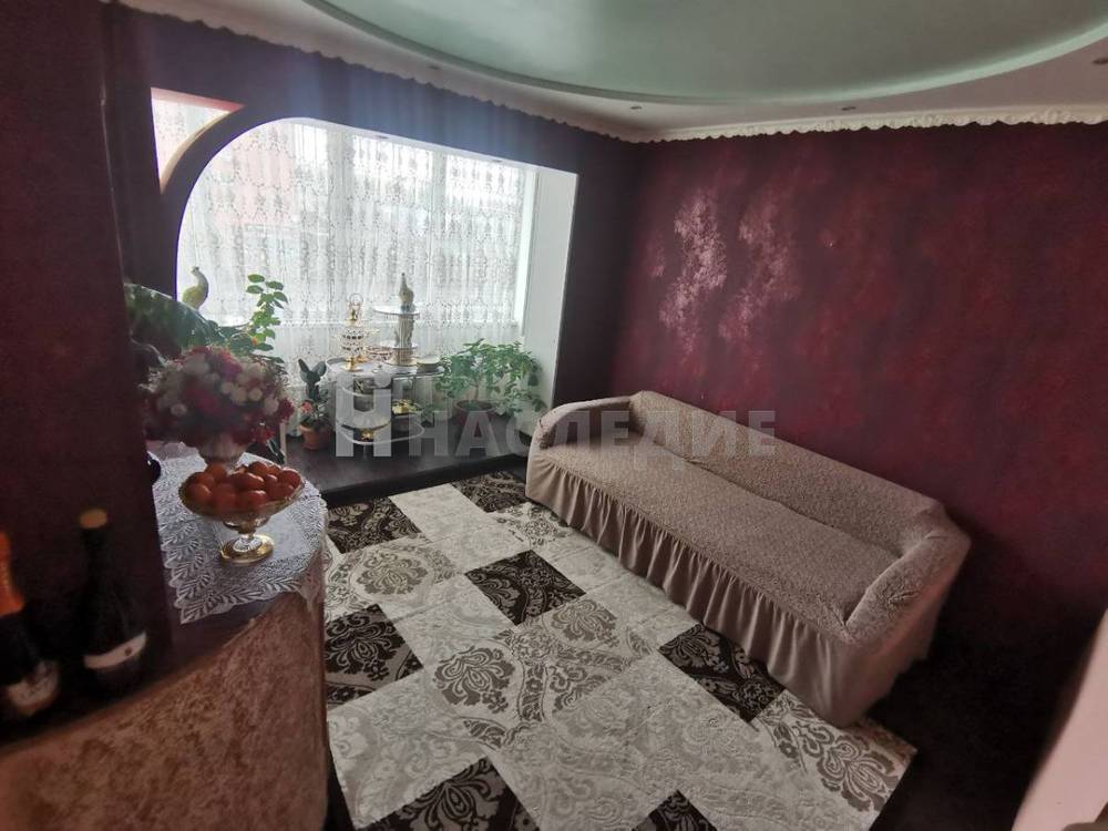 4-комнатная квартира, 77.5 м2 3/9 этаж, В-П, ул. Гагарина - фото 3