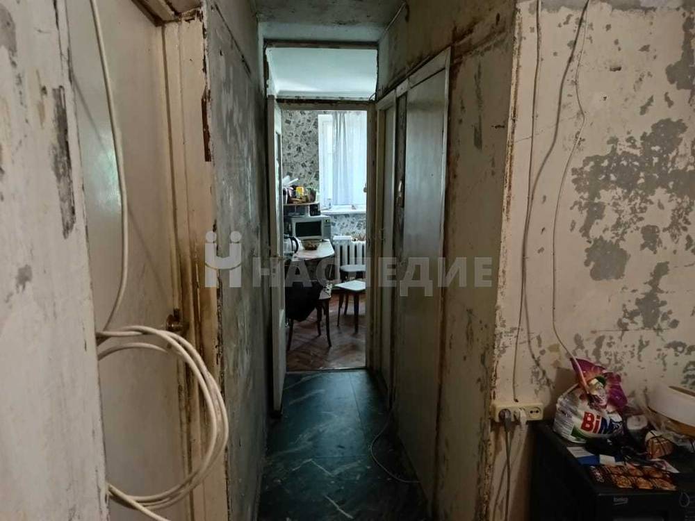 4-комнатная квартира, 76 м2 5/5 этаж, В-1, ул. Молодежная - фото 12