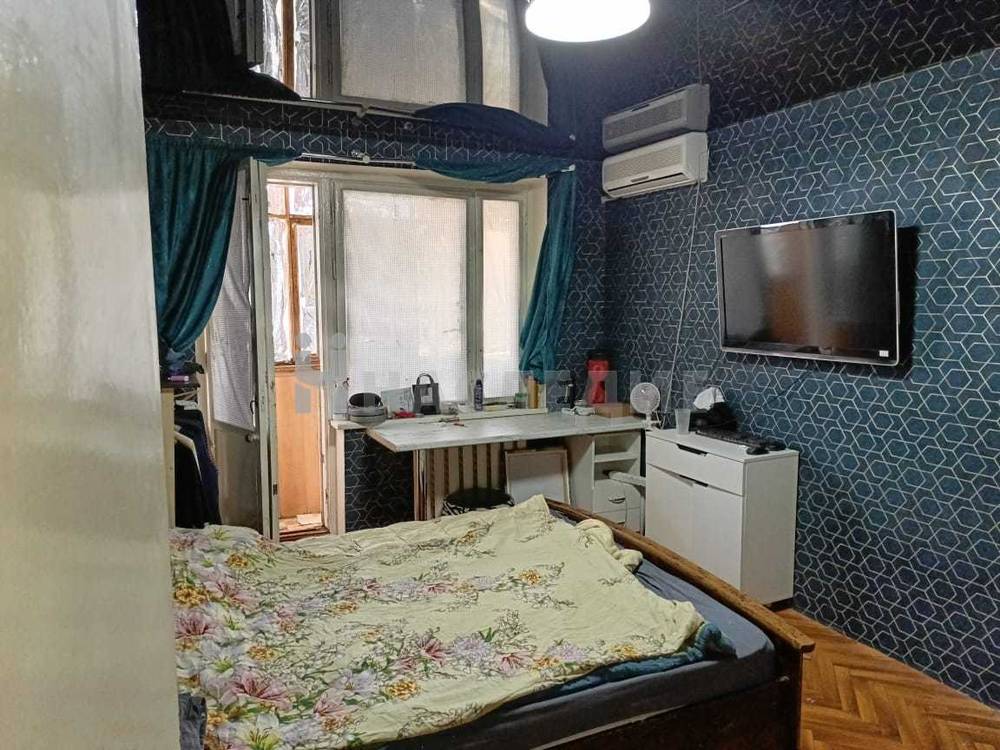 4-комнатная квартира, 76 м2 5/5 этаж, В-1, ул. Молодежная - фото 1