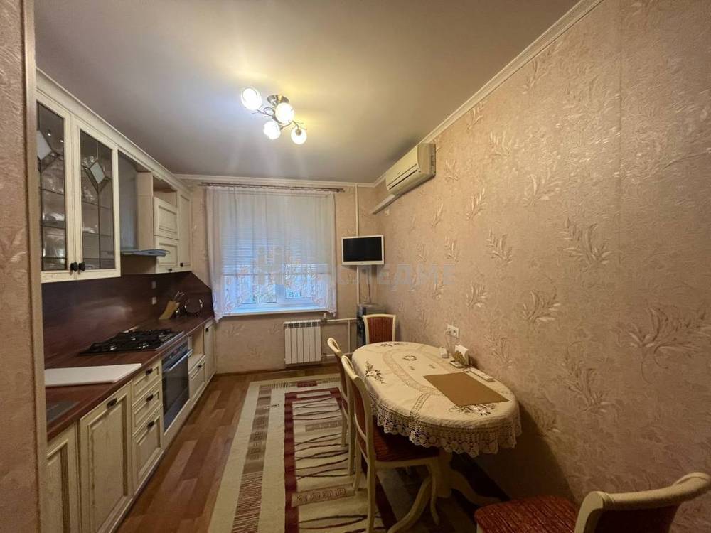 4-комнатная квартира, 80.5 м2 5/10 этаж, Санта Барбара, ул. Гагарина - фото 15