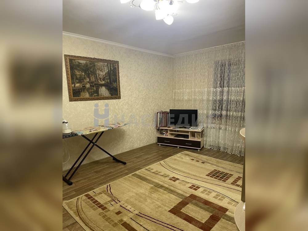 3-комнатная квартира, 83.3 м2 6/6 этаж, В-18, ул. Черникова - фото 1