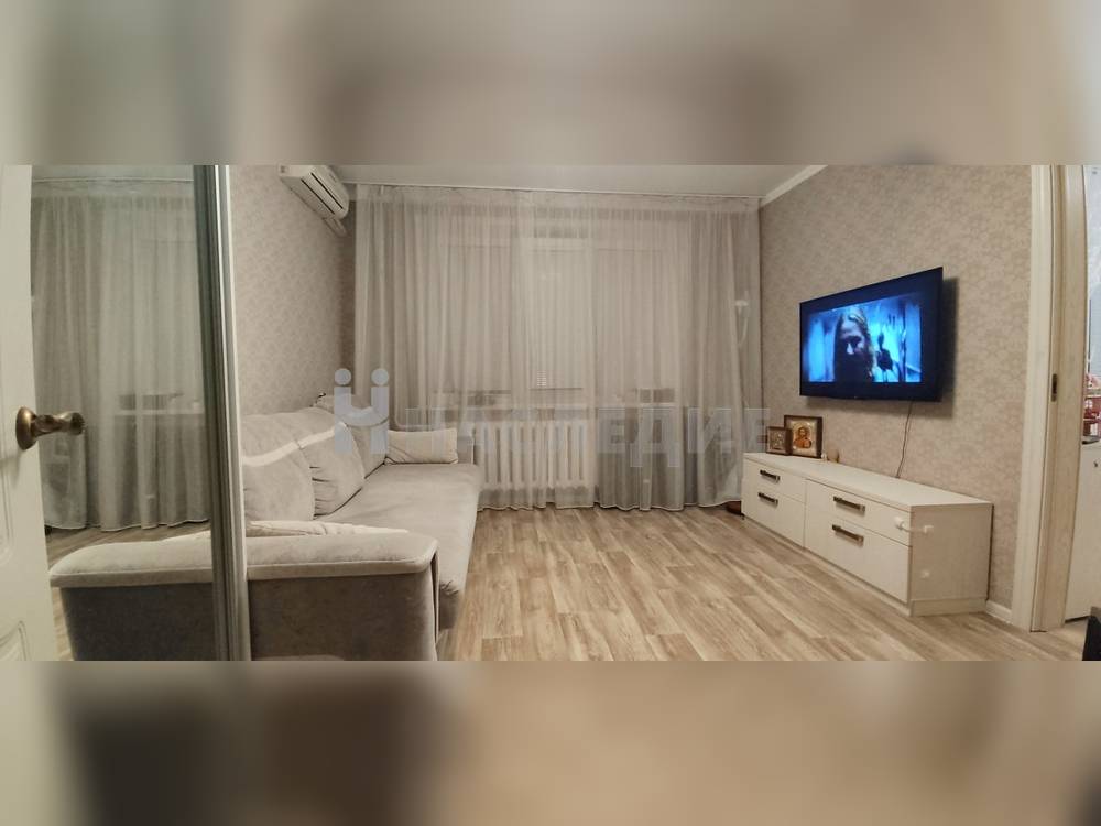 2-комнатная квартира, 51 м2 2/5 этаж, В-1, ул. Энтузиастов - фото 1