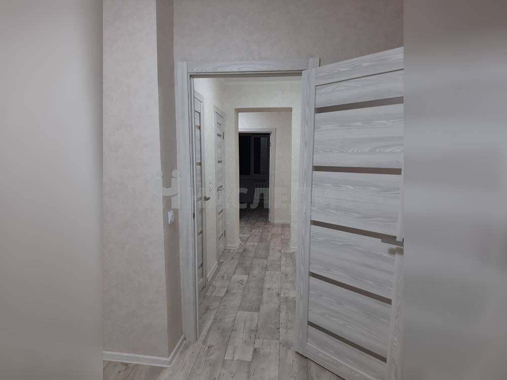 3-комнатная квартира, 63 м2 3/5 этаж, В-4, ул. Маршала Кошевого - фото 5