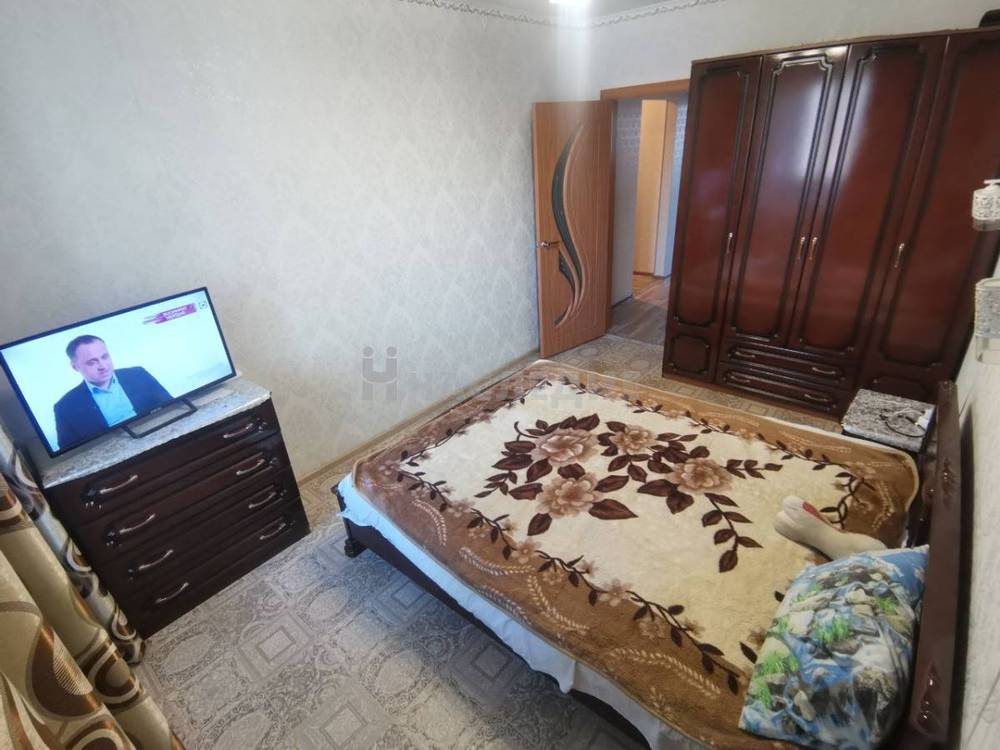 3-комнатная квартира, 74 м2 1/10 этаж, В-9, ул. Ленинградская - фото 9