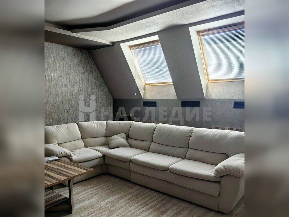 3-комнатная квартира, 128 м2 5/5 этаж, В-П, ул. Гагарина - фото 1