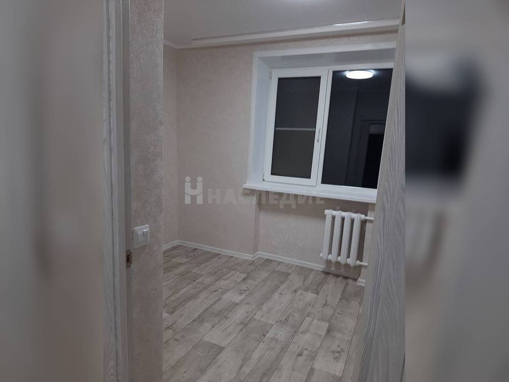 3-комнатная квартира, 63 м2 3/5 этаж, В-4, ул. Маршала Кошевого - фото 1