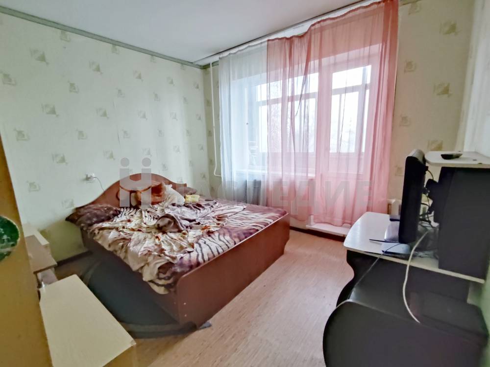 1-комнатная квартира, 35.3 м2 2/9 этаж, В-6, ул. Гагарина - фото 1