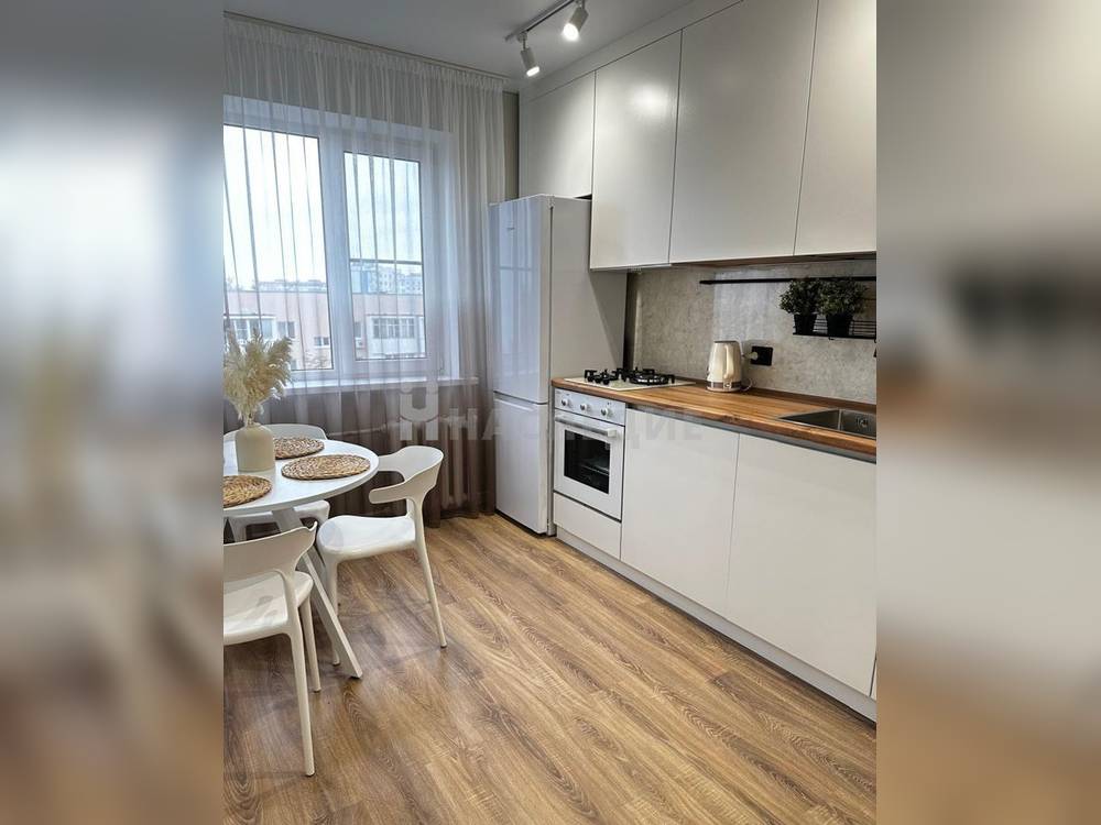 3-комнатная квартира, 60 м2 6/9 этаж, В-7, ул. Маршала Кошевого - фото 3