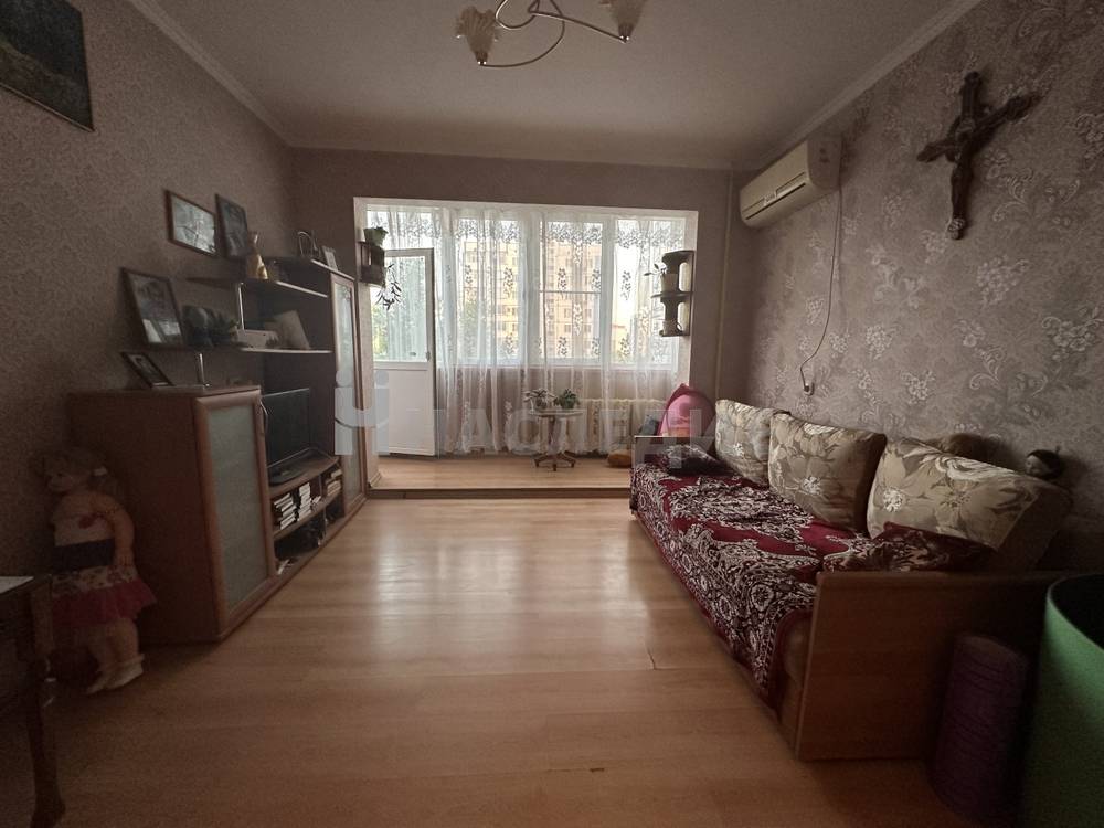 3-комнатная квартира, 61 м2 4/9 этаж, В-7, пр-кт. Мира - фото 1