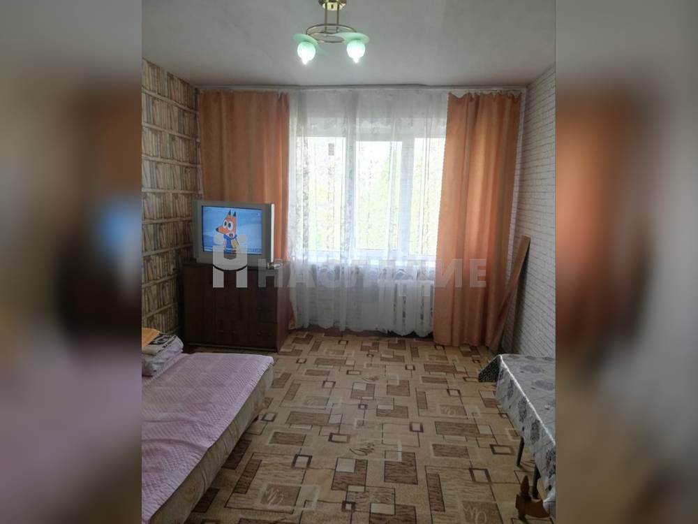 1-комнатная квартира, 18 м2 4/5 этаж, Вокзал, ул. Ленина - фото 1