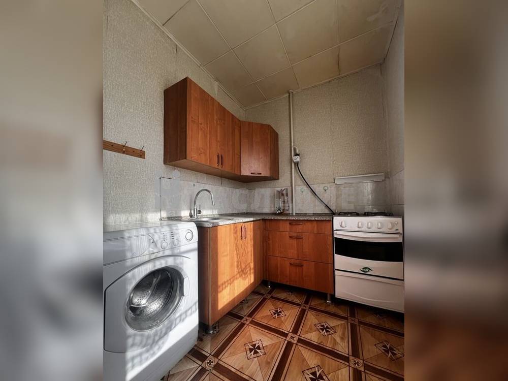 1-комнатная квартира, 32 м2 7/10 этаж, В-5, ул. Черникова - фото 1