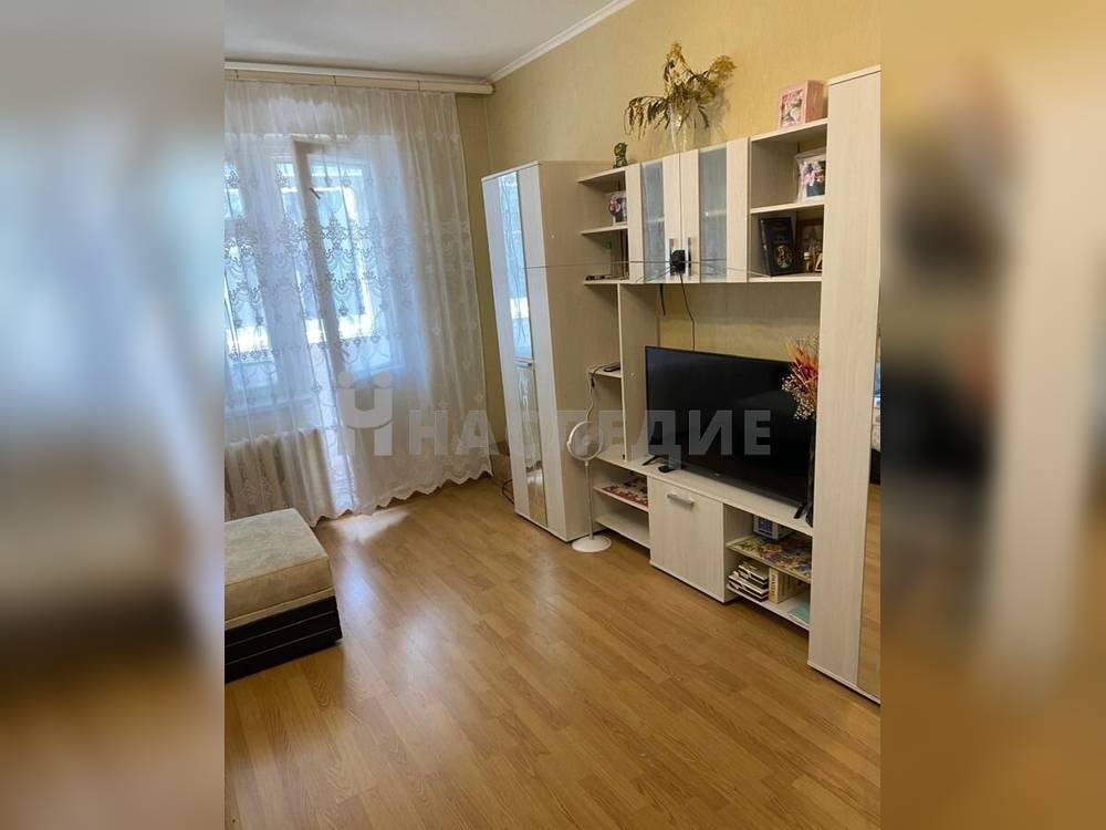 1-комнатная квартира, 38 м2 9/9 этаж, ВУ, ул. Гагарина - фото 5