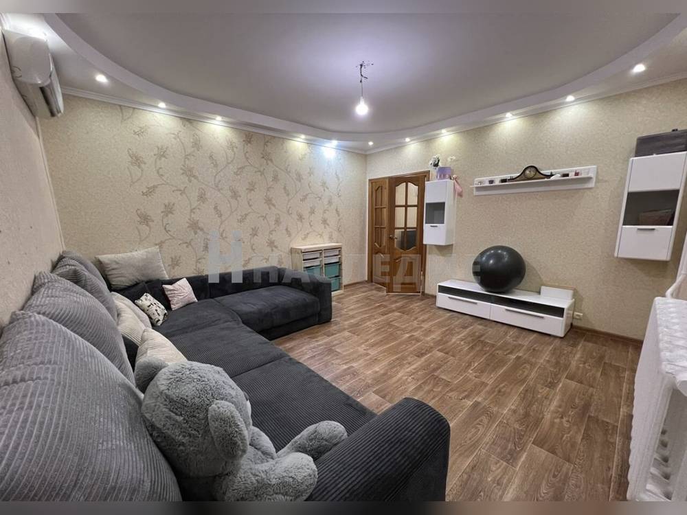 4-комнатная квартира, 79 м2 1/5 этаж, В-18, ул. Черникова - фото 2