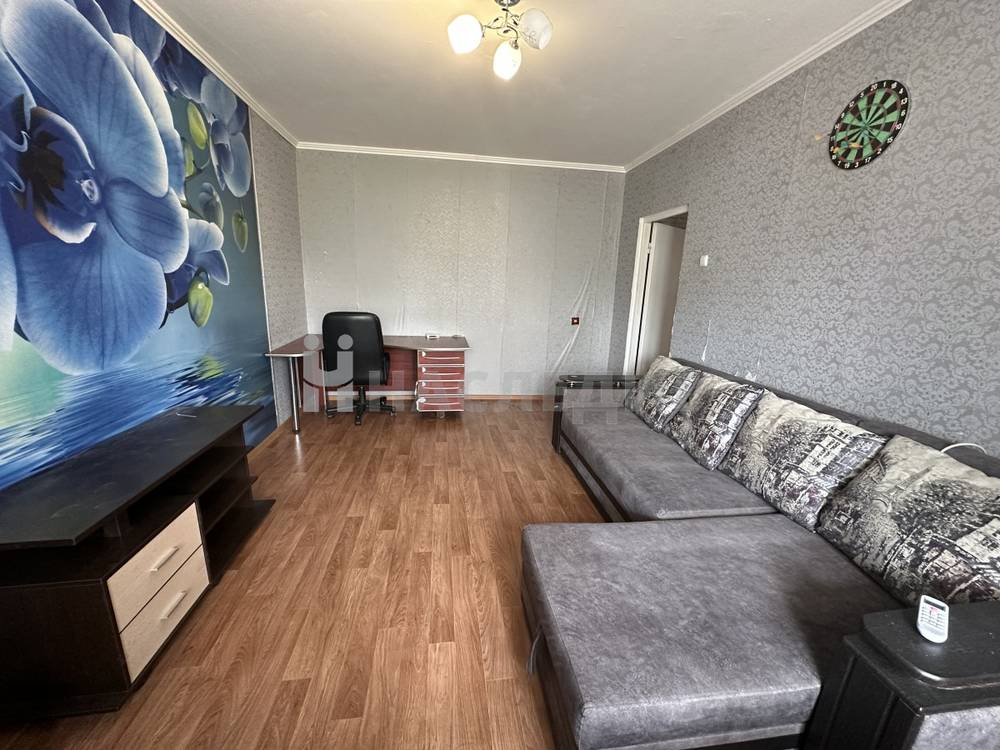 2-комнатная квартира, 49 м2 3/9 этаж, Парк Победы, ул. 50 лет ВЛКСМ - фото 2