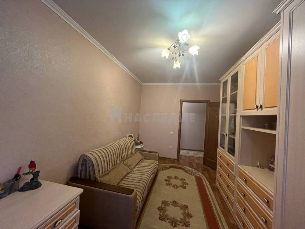 4-комнатная квартира, 80.5 м2 5/10 этаж, Санта Барбара, ул. Гагарина - фото 3