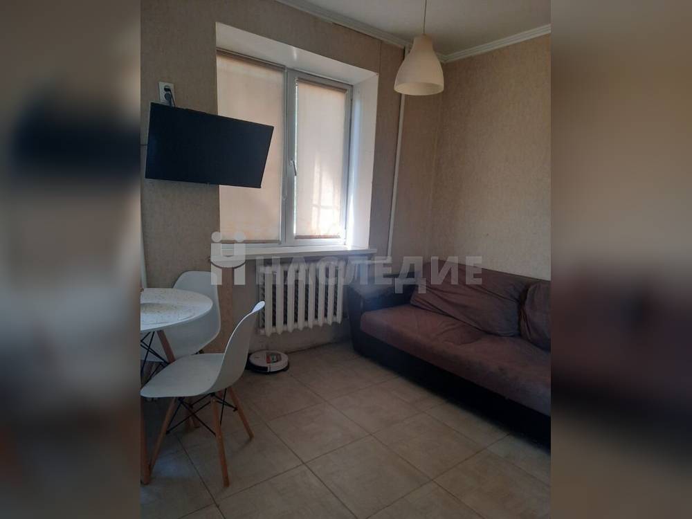 2-комнатная квартира, 47 м2 1/5 этаж, Центр занятости, ул. Пионерская - фото 1